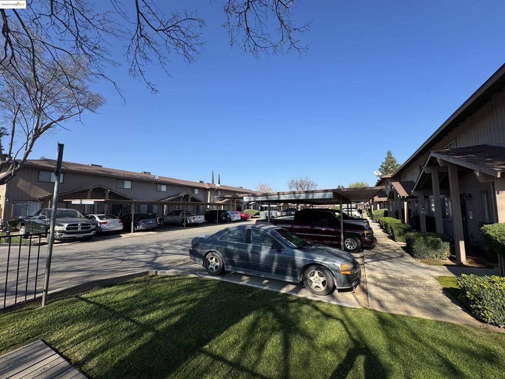 Merced, CA 95340,2157 Yosemite Pkwy