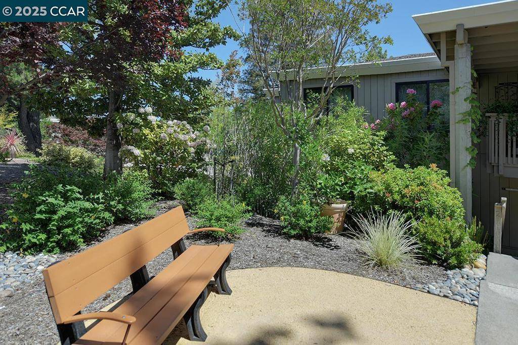 Walnut Creek, CA 94595,1400 Canyonwood #3
