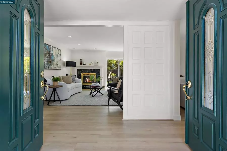 59 Shuey Dr, Moraga, CA 94556