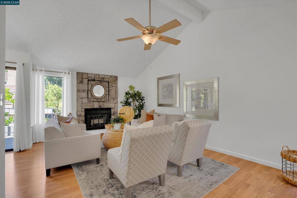 Martinez, CA 94553,2103 Lost Lake Pl