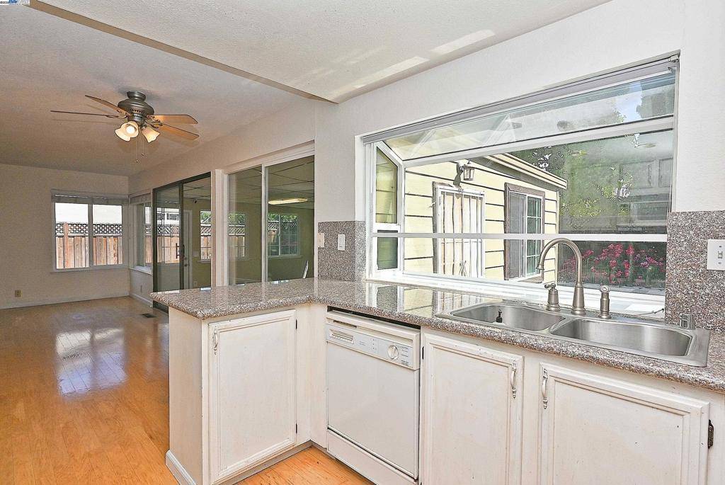 Pleasanton, CA 94566,4919 Mohr Ave