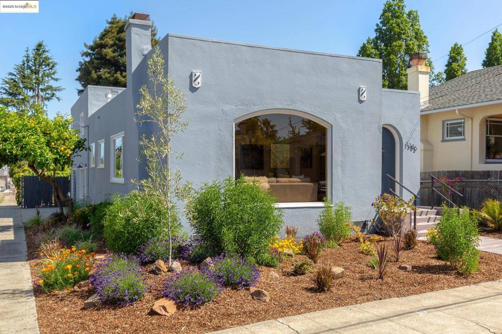1385 Virginia St, Berkeley, CA 94702