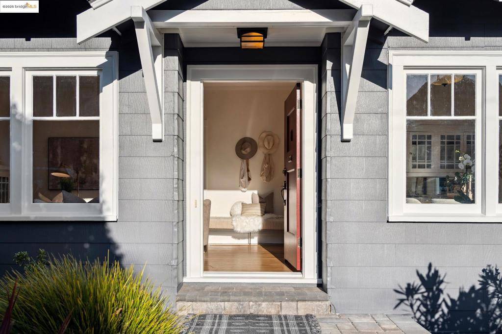 Oakland, CA 94601,2750 26Th Ave