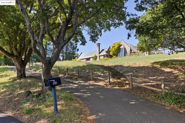 Kensington, CA 94708,135 PURDUE AVE.