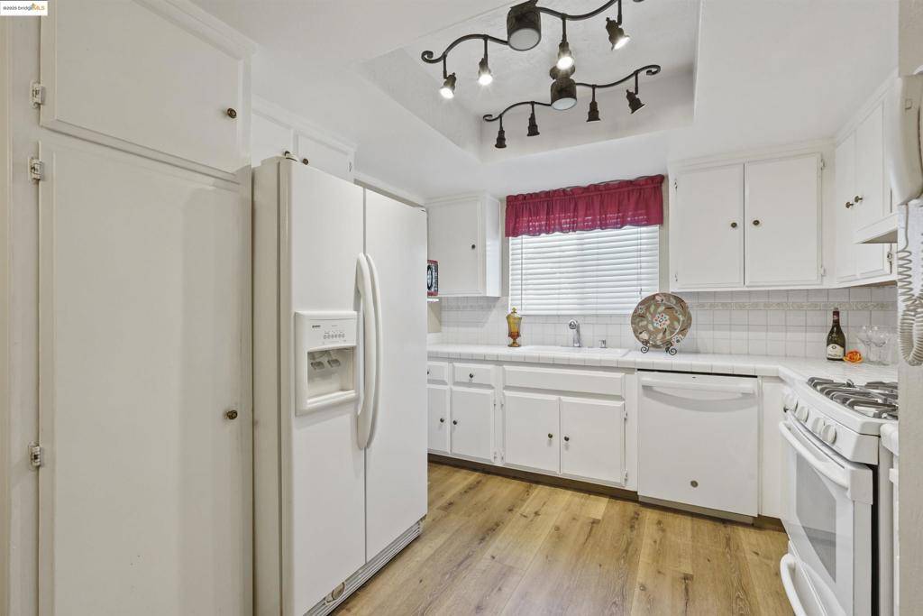 Antioch, CA 94509,1105 Mission Dr