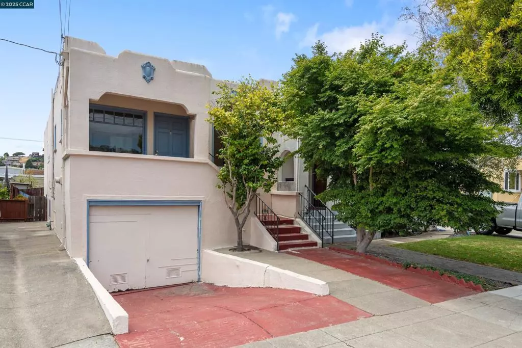 Albany, CA 94706,708 Cornell Ave