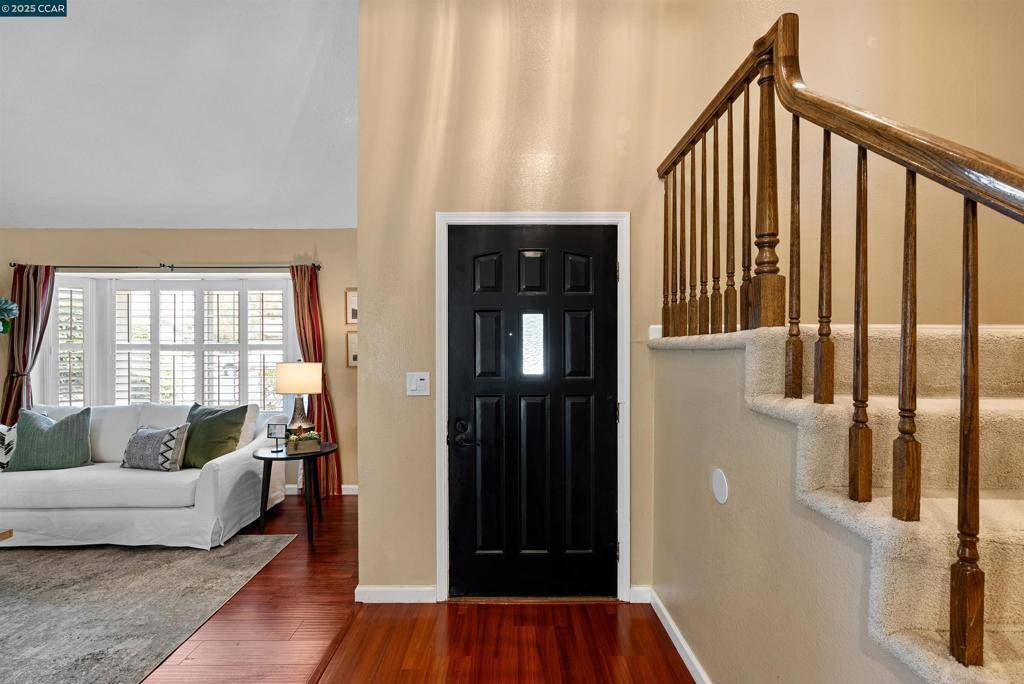 Pleasanton, CA 94588,3628 Portsmouth Ct