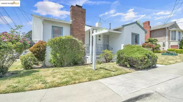 Berkeley, CA 94702,1421 Catherine Drive