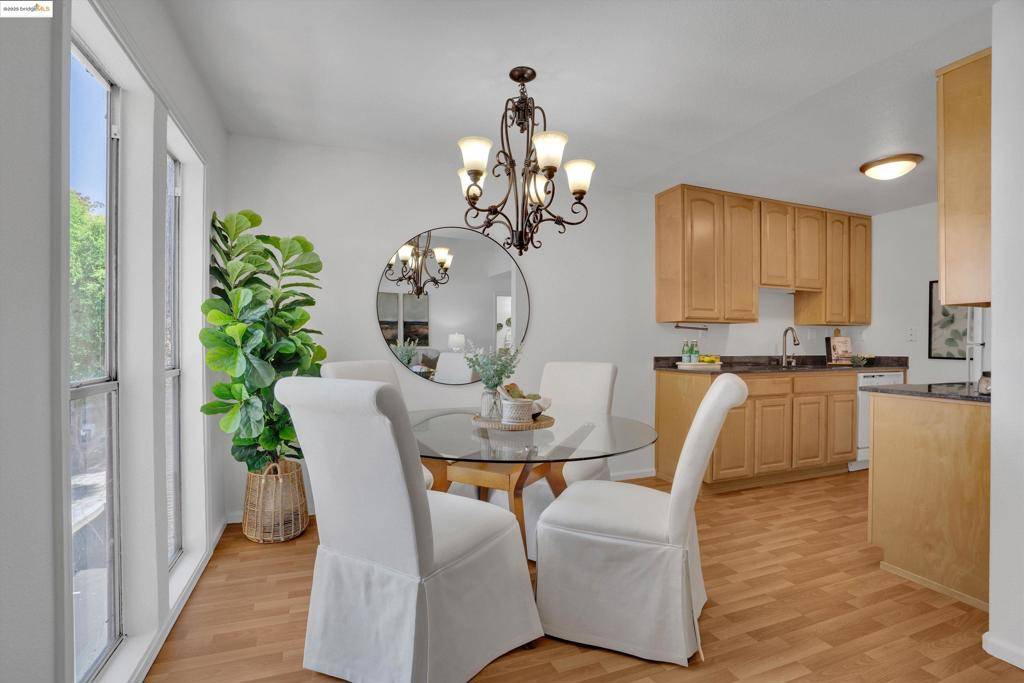 Walnut Creek, CA 94596,150 Sharene Ln #312