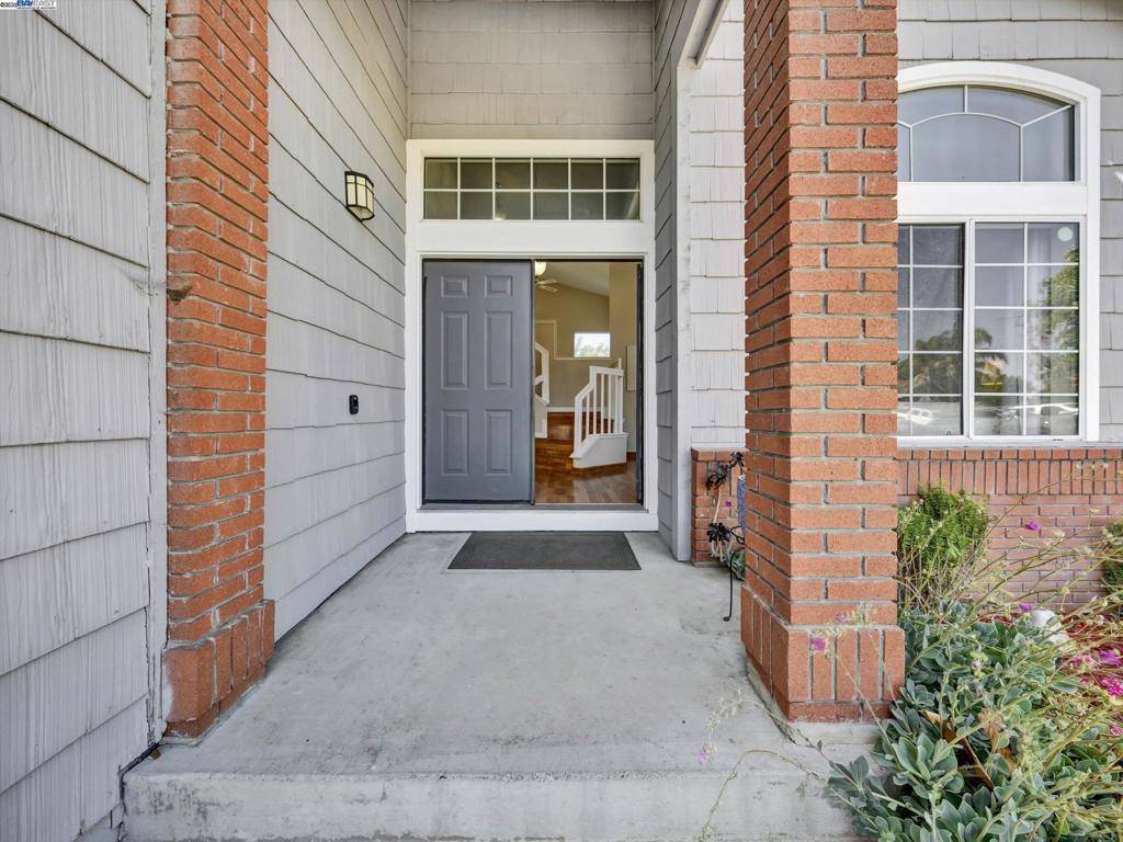 Pittsburg, CA 94565,2167 Rain Drop Cir