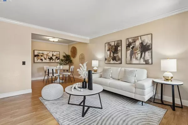 Union City, CA 94587,213 Ladera Plz