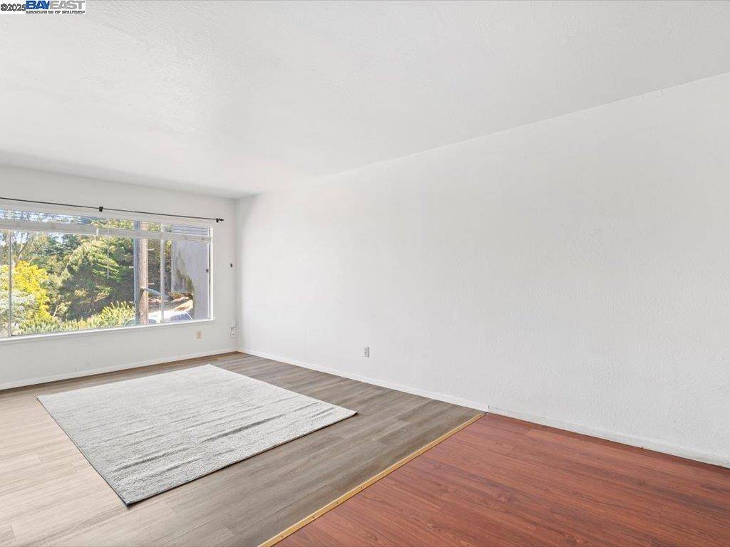 Daly City, CA 94014,56 Edgewood Ct