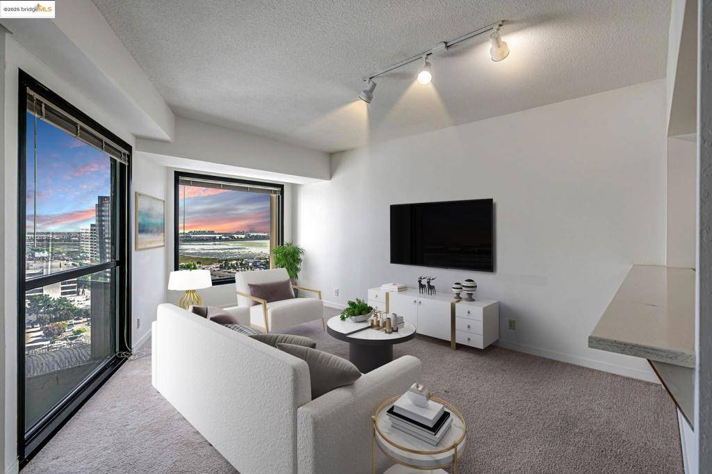 6363 Christie Avenue ##1601,  Emeryville,  CA 94608