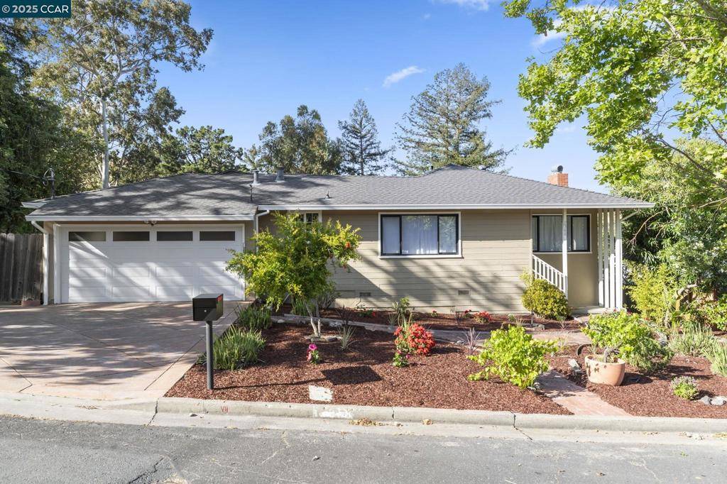 3348 Betty Ln, Lafayette, CA 94549