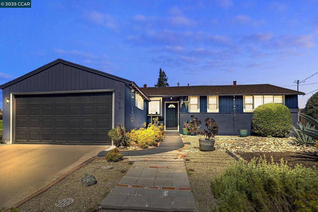 3189 Fitzpatrick Dr, Concord, CA 94519