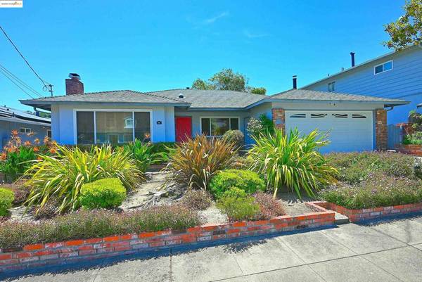 44 Oak Hill Cir, Oakland, CA 94605