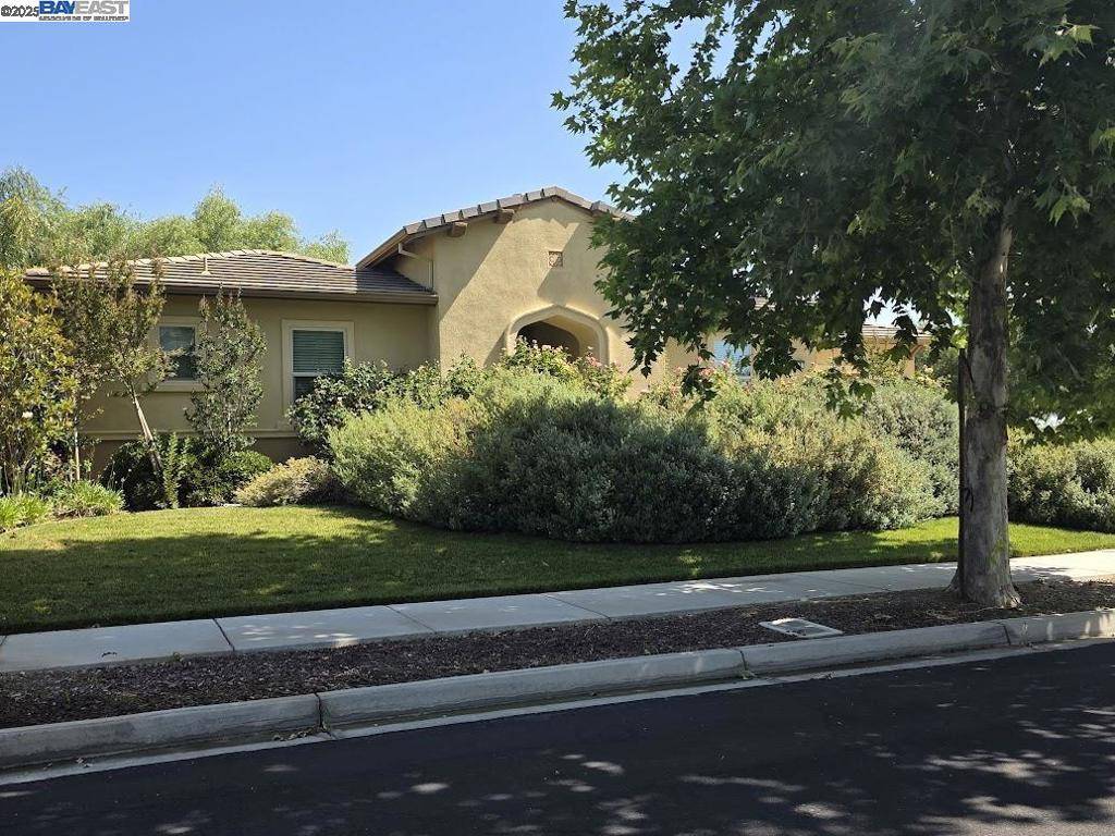 Brentwood, CA 94513,393 Stonington Ct