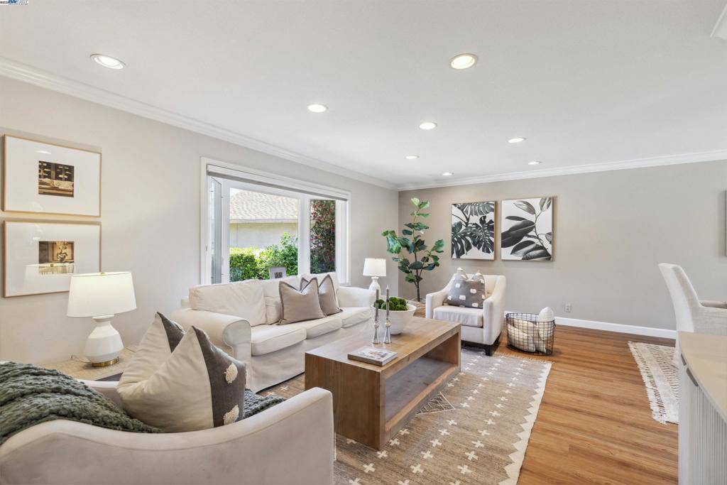 San Ramon, CA 94583,2632 Campeche Ct