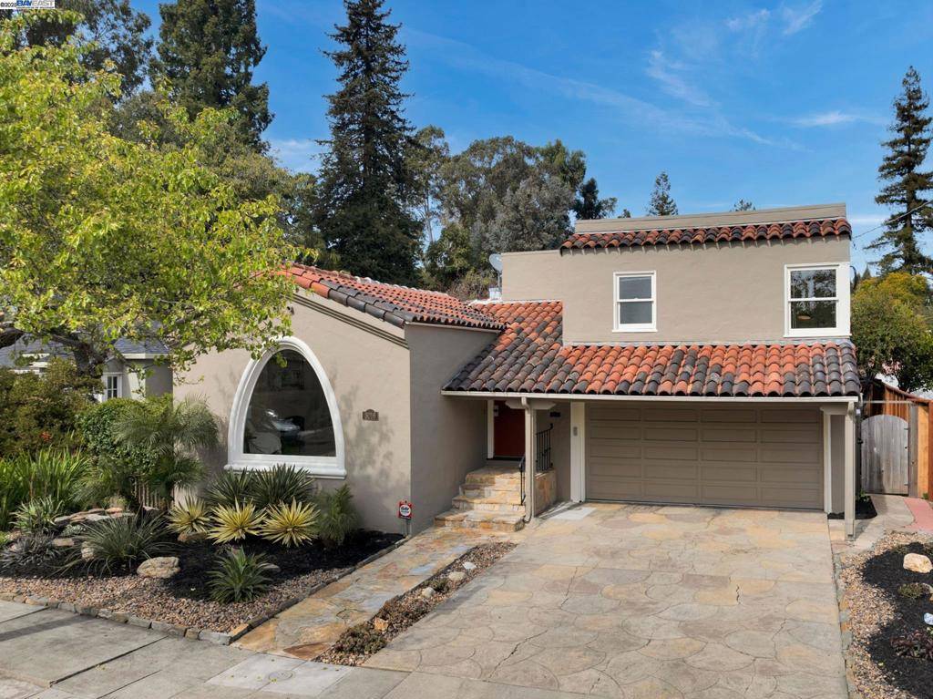 3016 Hyde St,  Oakland,  CA 94601