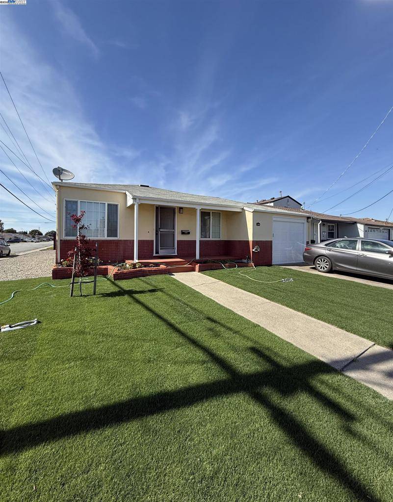 1185 Via Manzanas,  San Lorenzo,  CA 94580