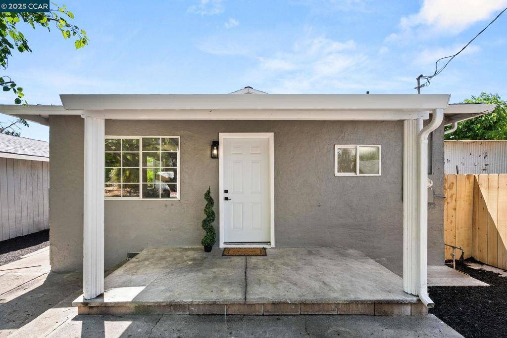 519 3Rd St, Oakley, CA 94561
