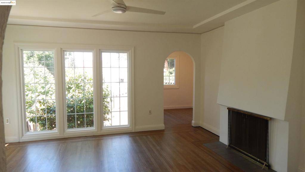 Martinez, CA 94553,108 Green St