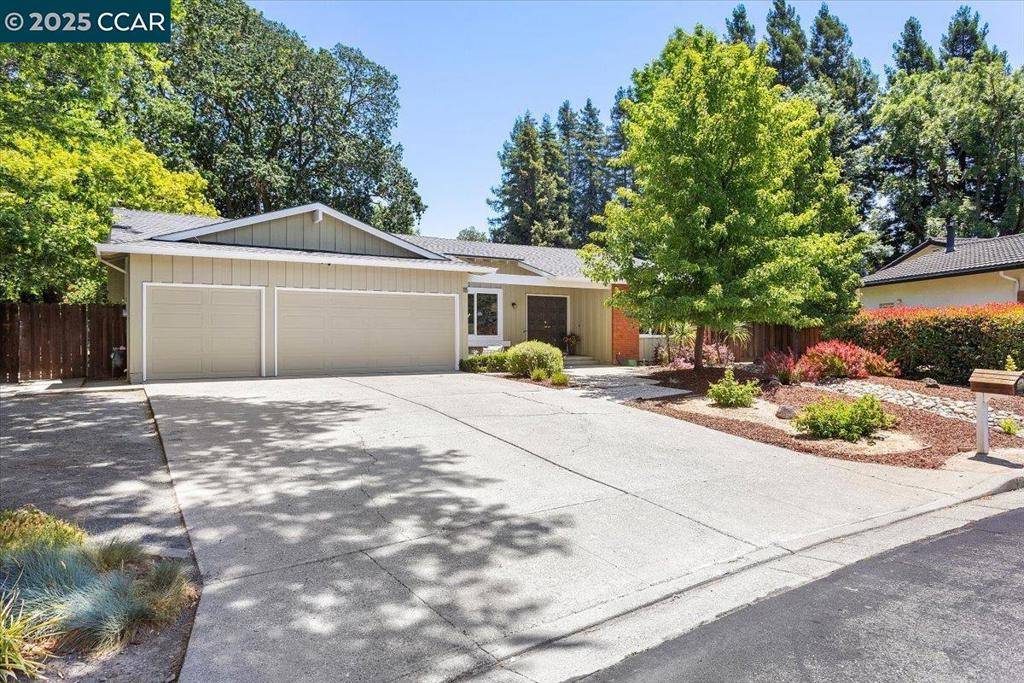 Danville, CA 94526,115 Saint Jean Ct
