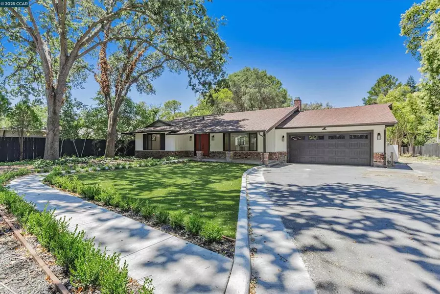 1821 S Main St, Walnut Creek, CA 94595