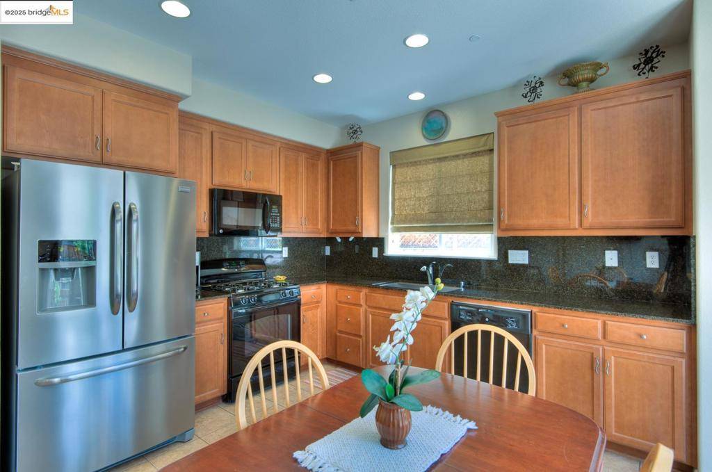 Brentwood, CA 94513,2325 Blue Ridge Ave