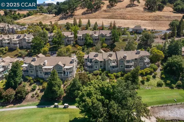 Walnut Creek, CA 94595,5593 Terra Granada Dr #4B