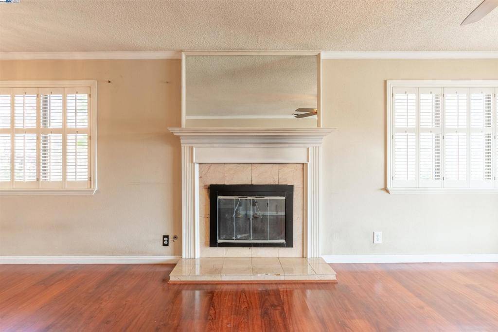 San Leandro, CA 94578,3672 Del Monte Way