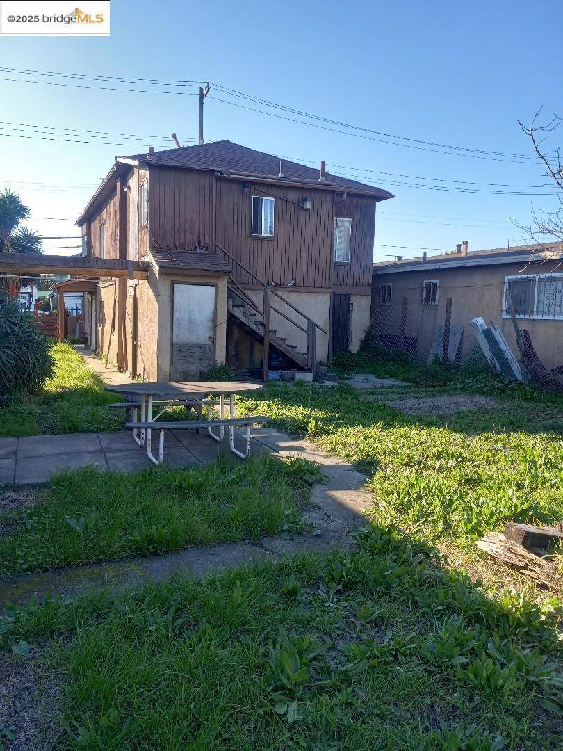 Richmond, CA 94804,238 S 3Rd St