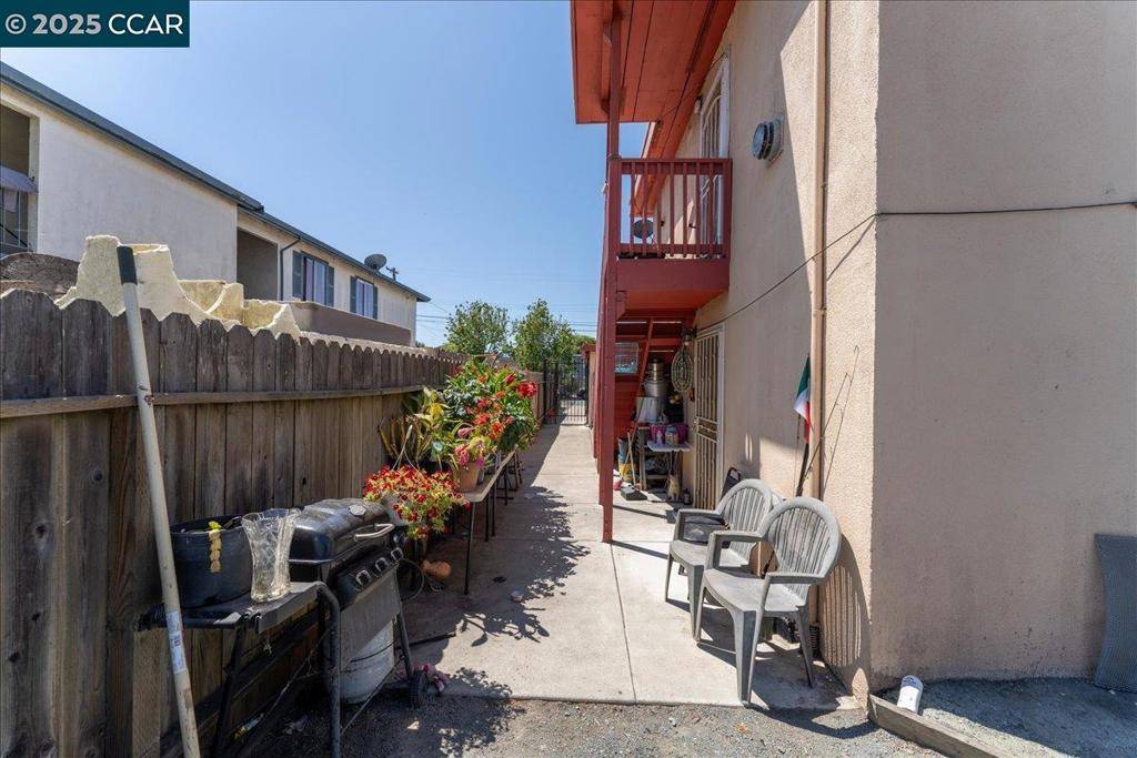 Richmond, CA 94801,1329 Garvin Ave