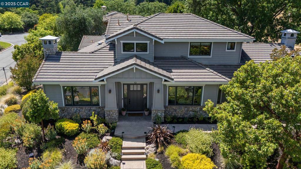 Lafayette, CA 94549-2602,10 Candlelight Lane