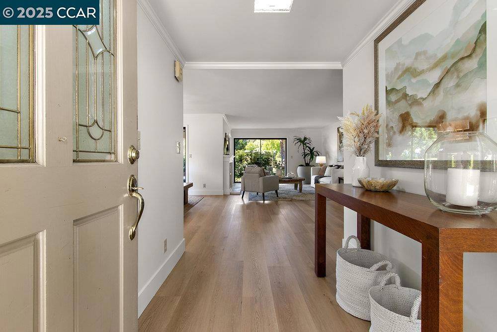 Walnut Creek, CA 94595-3803,3399 Rossmoor Pkwy #2