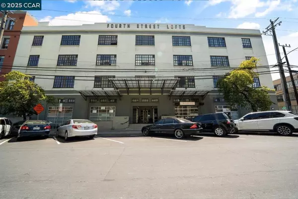 Oakland, CA 94607,247 4Th St #206