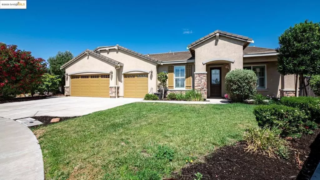 858 Pathfinder CT, Oakley, CA 94561