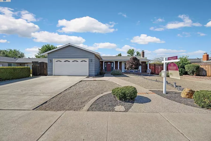 394 Encino, Livermore, CA 94550