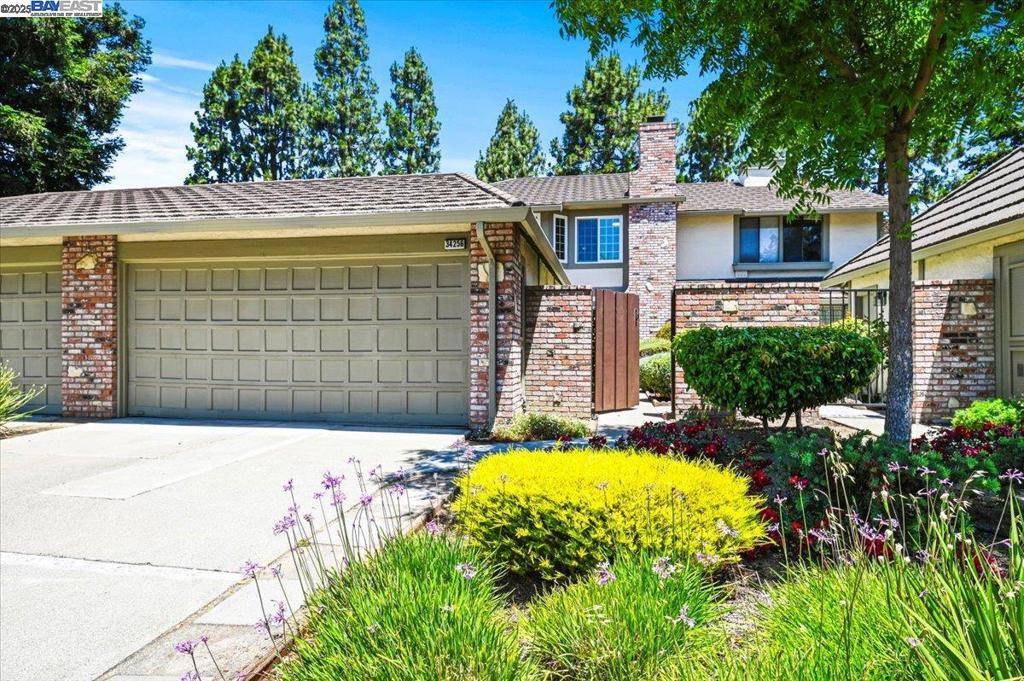 34256 Gadwall Cmn, Fremont, CA 94555