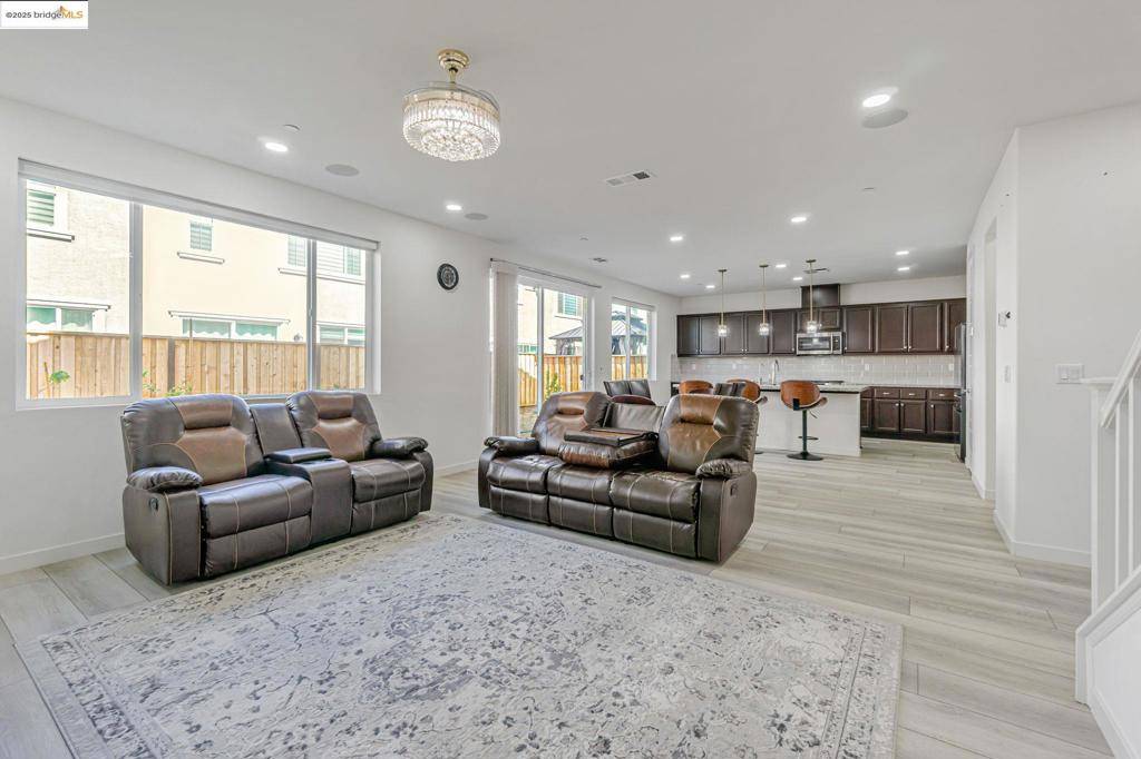 Antioch, CA 94531,5390 Shenandoah Valley Ln