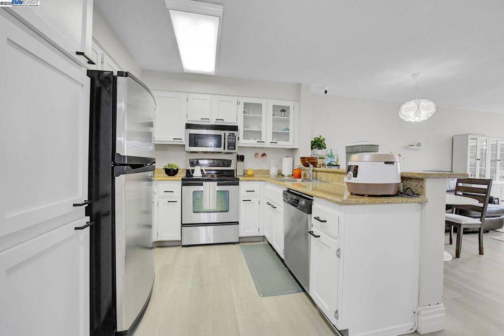 39109 Guardino Dr #239, Fremont, CA 94538