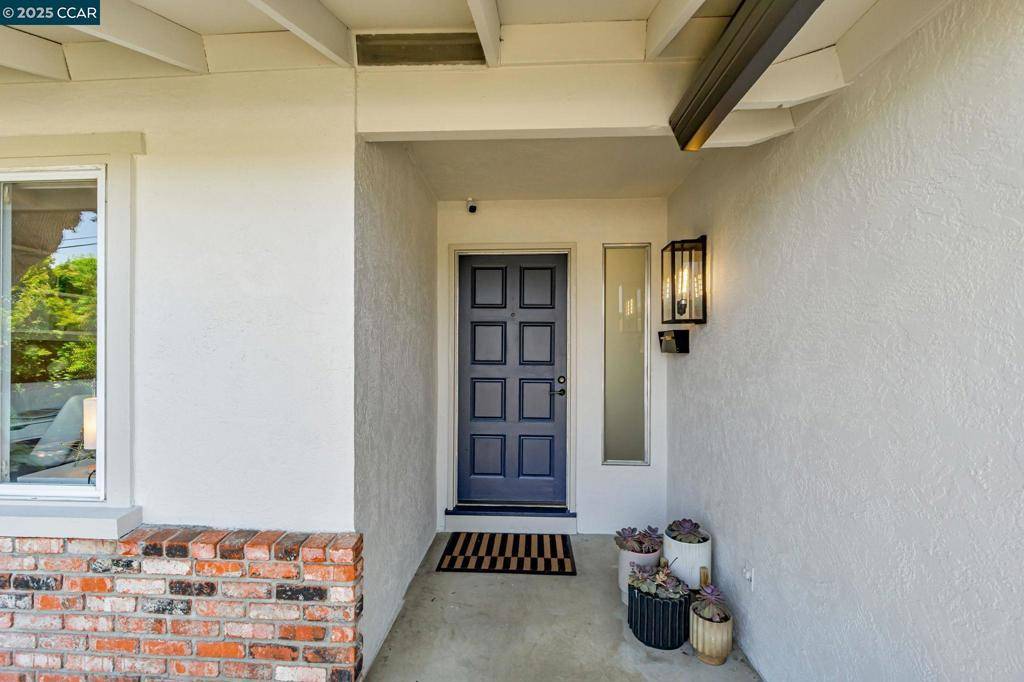 Martinez, CA 94553,503 Vine Hill Way