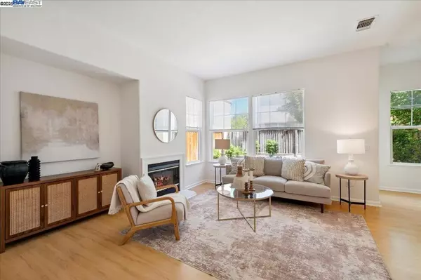 Pleasanton, CA 94588,5129 Rappolla Ct