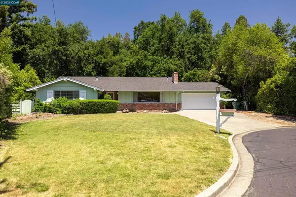 18 Garden Estates Ct, Alamo, CA 94507-1129