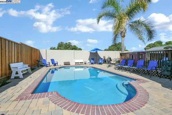 Discovery Bay, CA 94505,2218 Newport Ct.