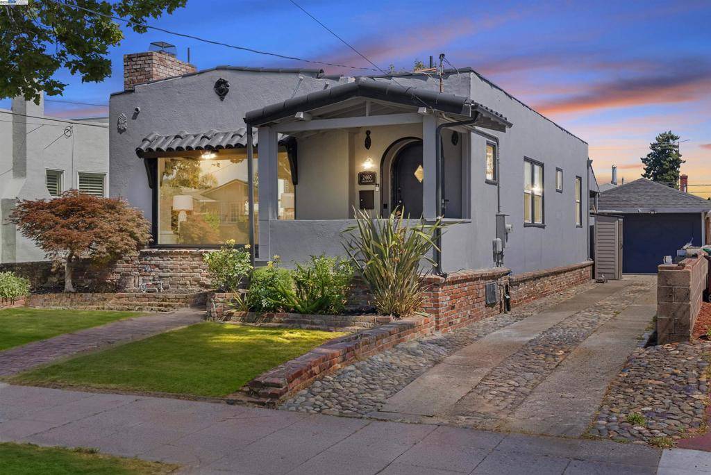 2460 Havenscourt Blvd, Oakland, CA 94605