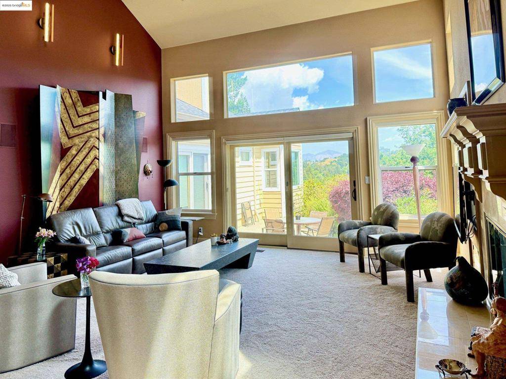 Orinda, CA 94563,78 Scenic Dr