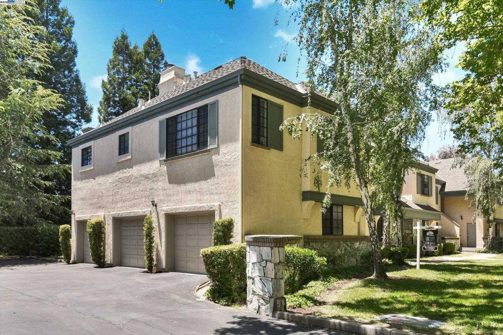 San Ramon, CA 94583,246 Canyon Woods Way #A