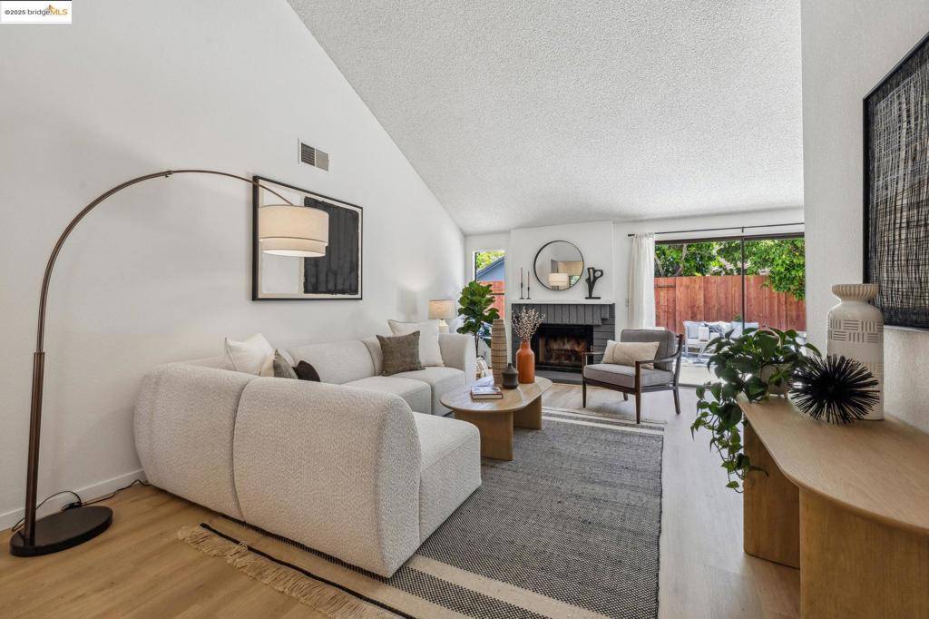 Union City, CA 94587,32741 Regents Blvd