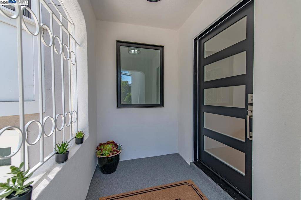 San Francisco, CA 94114,2356 15th St